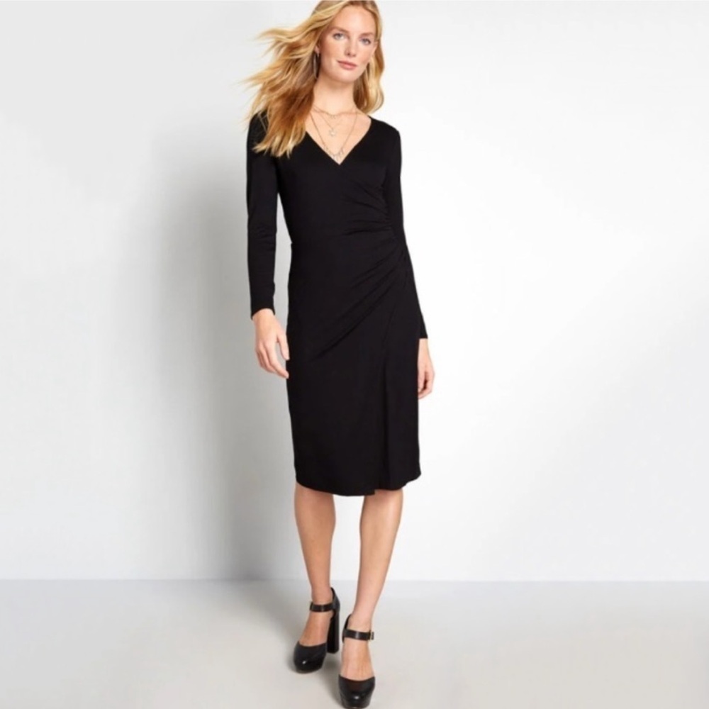 NWT ModCloth Knit On The Town Faux Wrap Long Sleeve Knee Length Dress